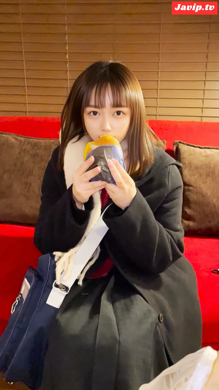 fc2ppv-4657962 - 【某坂道系アイドル激似】低身長132cmの素人１８歳。純白に綺麗な禁断の聖域を超高画質でハメ撮り撮影。数回に渡る中出し映像。高画質4K特典付き。※初回のみ先着で特別ver - FC2PPV動画をオンラインで視聴 - jaVip