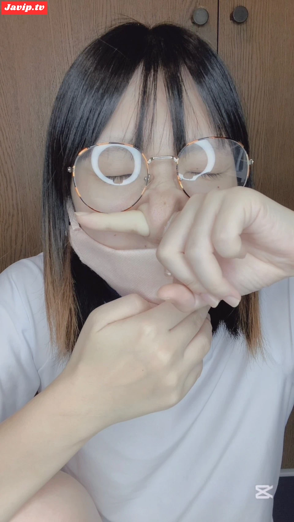 fc2ppv-4674466 - 親指が貫通！？不思議な鼻に目が釘付け♡（ショート動画） - FC2PPV動画をオンラインで視聴 - jaVip